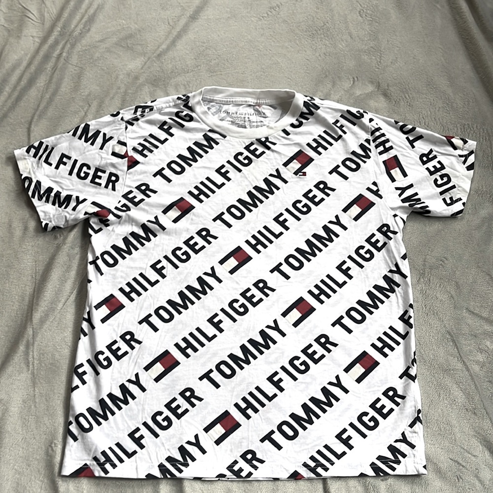Tommy Hilfiger Boys 16/18 Shirt